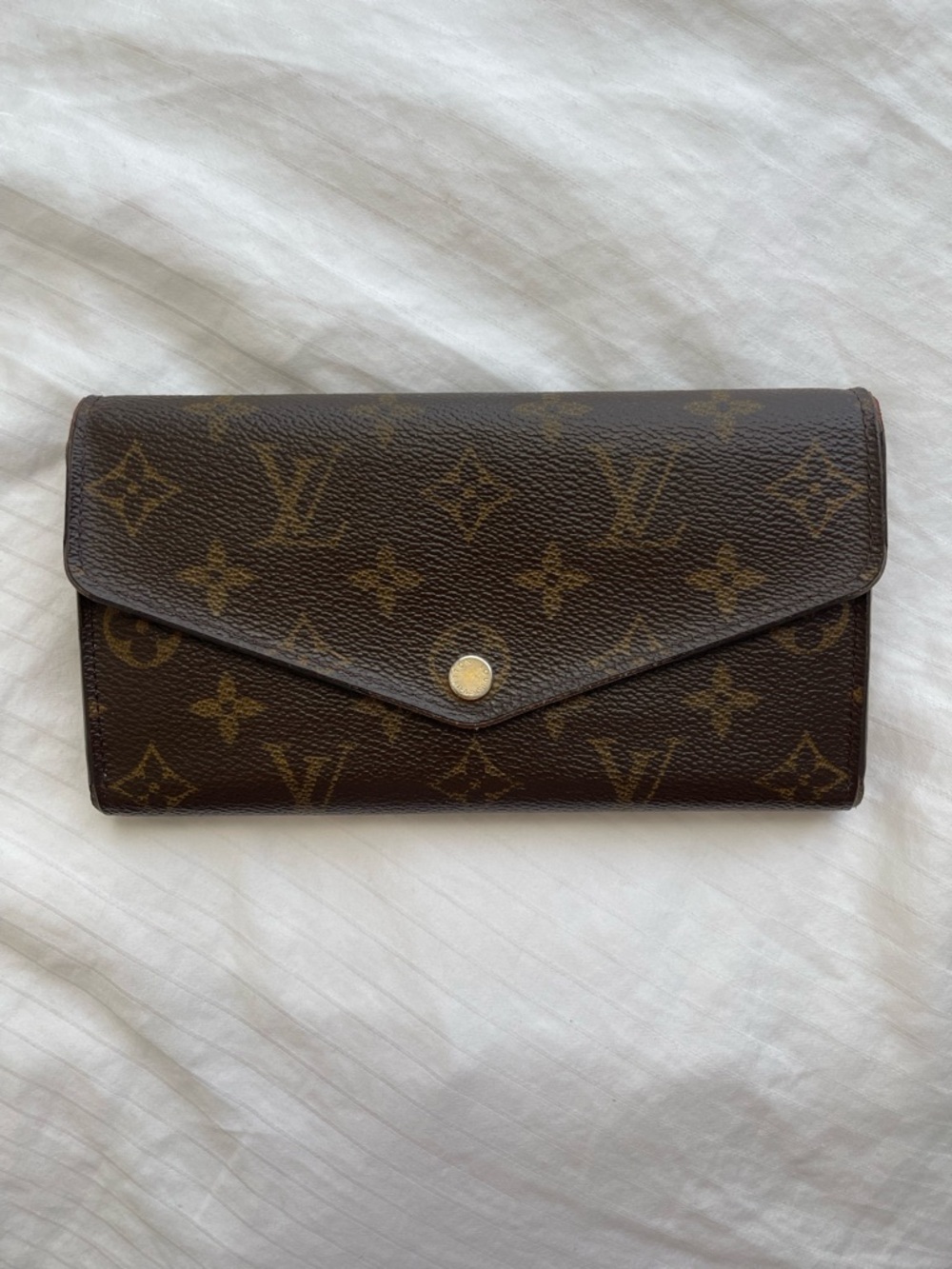 Louis Vuitton Monogram Canvas Sarah Wallet